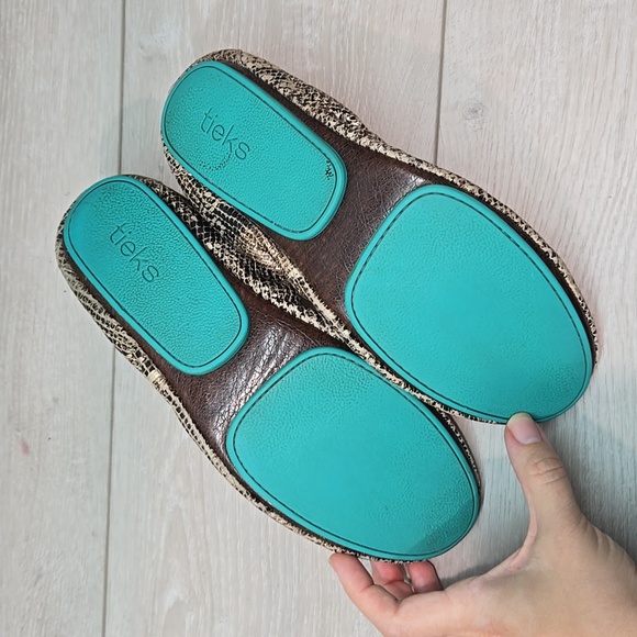 Tieks By Gavriell Snakeskin Ballet Flats Slide Leather Shoes Sz 9 - Picture 9 of 11